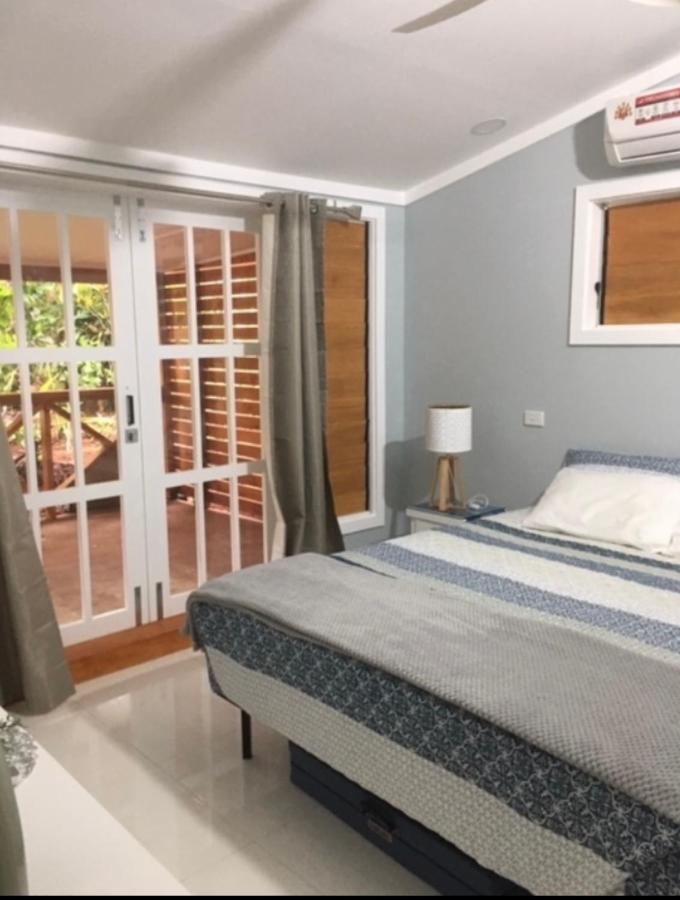Island Breeze Fiji Savusavu Exterior foto